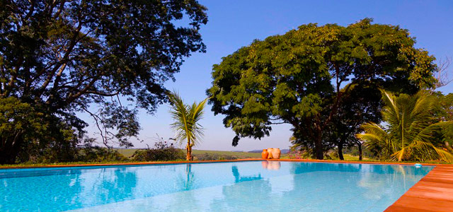 Piscina da Fazenda Santa Teresa, na Serra da Bocaina
