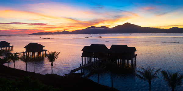 Pôr do sol visto do Vedana Lagoon