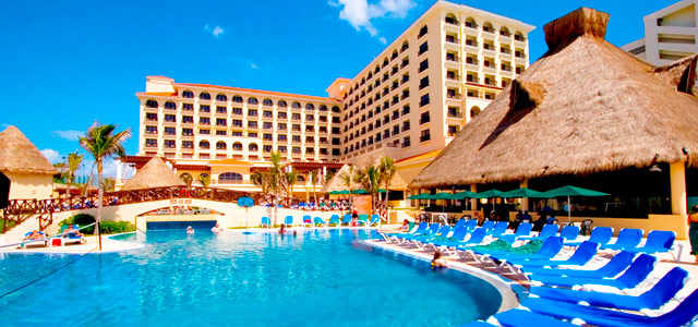 GR Solaris Cancun
