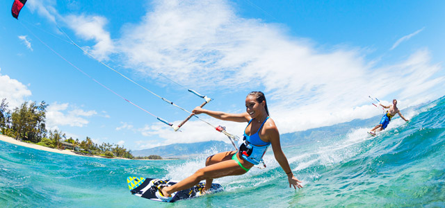 Kitesurf, esporte muito praticado nas águas de Jeri