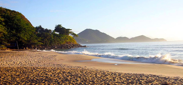 Praia das Toninhas, uma das melhores praias de Ubatuba