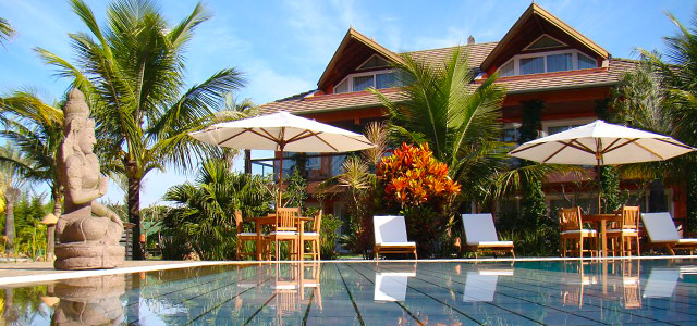 Praia do Estaleiro Guest House: exclusivo e hotel categoria ouro dos Prêmios Zarpo 2013. O mais exclusivo dos hotéis em Balneário Camboriú