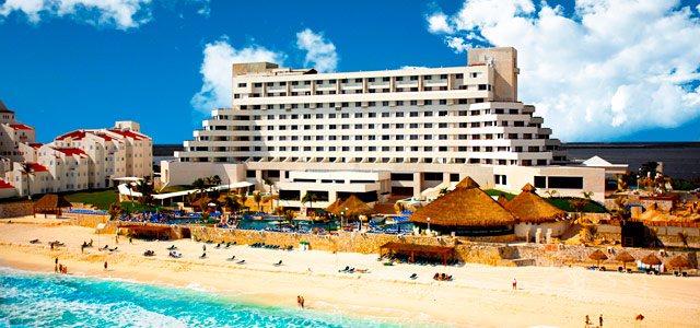 Royal Solaris Cancun: perfeitamente integrado à natureza, é o hotel ideal para atividades de lazer. O pacote Cancun All Inclusive é especialmente pensando para você que gosta de explorar as maravilhas do mar do Caribe