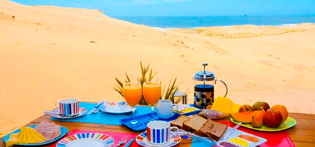 Café da manhã na praia incluso na tarifa. O hotel La Viuda del Diablo está em oferta na nossa página. Não perca essa charmosa estadia em Punta del Diablo