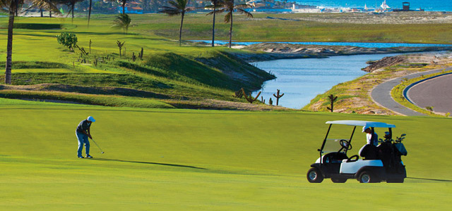 Golfe, surf e recreação infantil são algumas das atividades que você encontrará no Dom Pedro Laguna. Aproveite essa oferta para o feriado de primeiro de maio