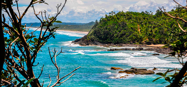 Boipeba é a vizinha tranquila, com praias quase privativas e preservadas. Inclua no seu roteiro dias de tranquilidade nas praias do sul da Bahia