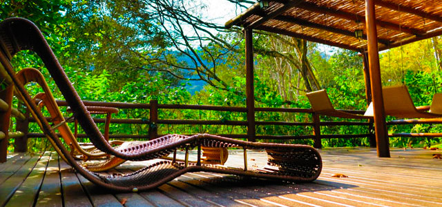 Refúgio Cheiro de Mato: pousada rodeada por mata atlântica e muitas paisagens inspiradoras. Relaxar em contato com a natureza pode ser um marcante presente do dia dos namorados