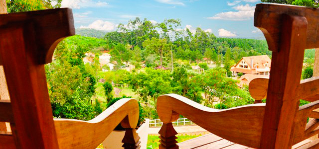 A estonteante vista do Hotel Serra Bonita Mantiqueira. Cidades mineiras têm um charme a mais. Não deixe de visitar!
