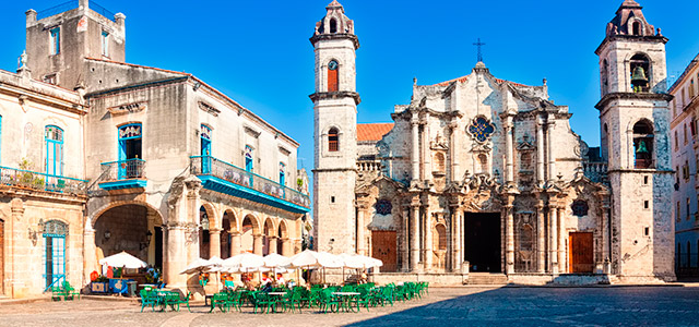 Cuba: Plaza de la Catedral.