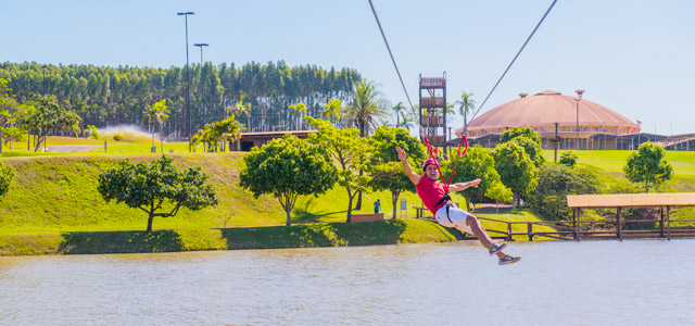 Atividades para diversão no Blue Tree Park Lins
