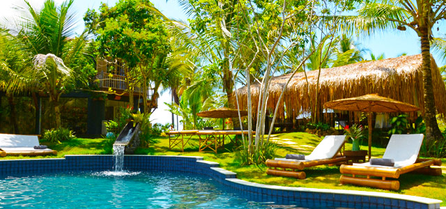 Piscina do Butterfly House Bahia