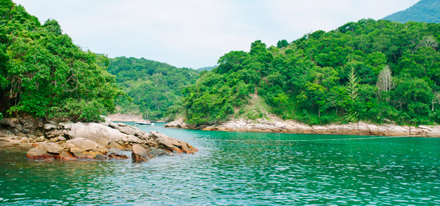 As “fictícias” praias de Angra dos Reis