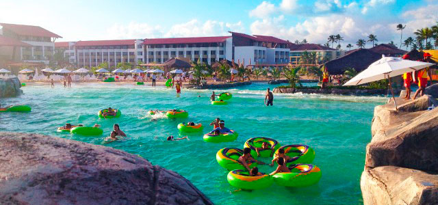Descubra a praia mais bonita do Brasil no Enotel