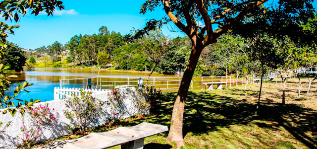 hotel-piramides-lago-zarpo-magazine
