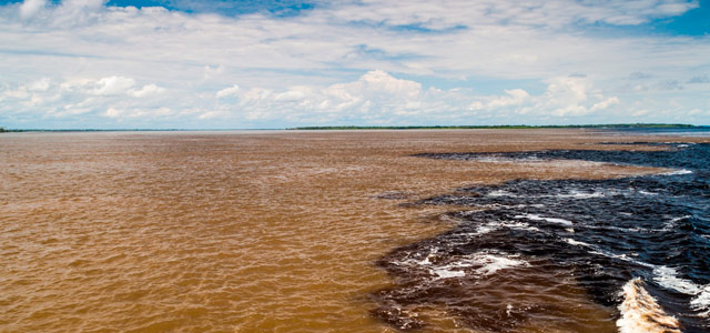 Manaus - Rio Negro e Rio Amazonas