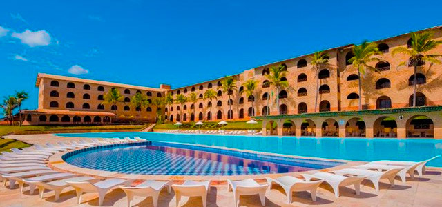 coliseum-piscina-zarpo-magazine
