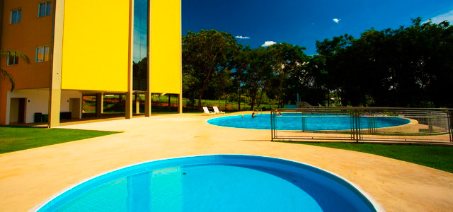 Mabu-Interludium-piscina-zarpo-magazine