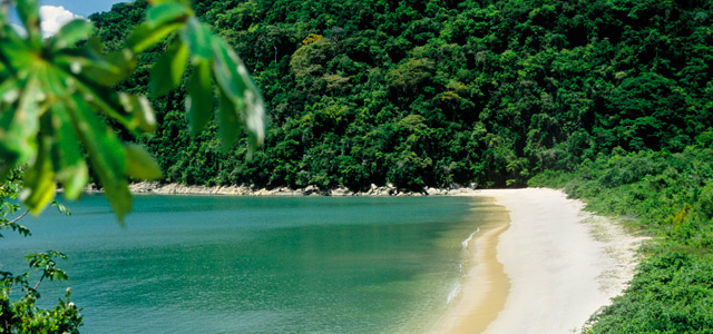 praia-paraty-zarpo-magazine