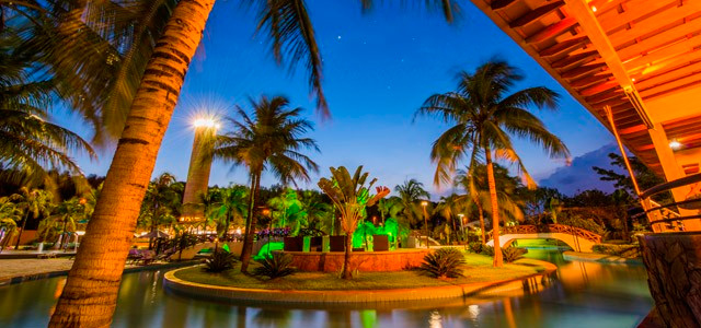 vista-blue-tree-park-lins-zarpo-magazine