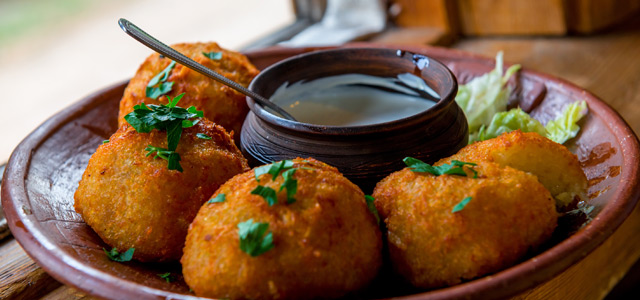 bolinho-frito-zarpo-magazine