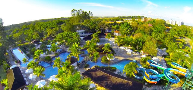 Lagoa Quente Hotel