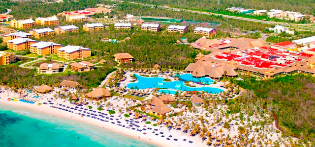 Grand Palladium Colonial