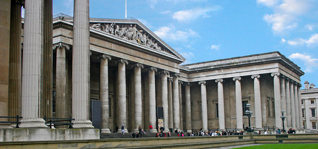 British Museum, o maior museu de Londres, possui acervo de 8 milhões de peças que contam a história da humanidade. Nossa 6ª posição na lista de pontos turísticos de Londres para se visitar