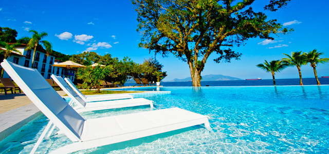 As maravilhosas piscinas para você se esbaldar no Club Med Rio das Pedras