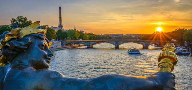 Não perca o pôr do sol durante sua viagem para Paris
