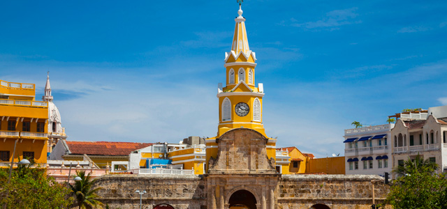 cartagena-torre-reloj-zarpo-magazine O que fazer em Cartagena