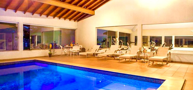 piscina-aquecida-Resort-da-Ilha-zarpo-magazine