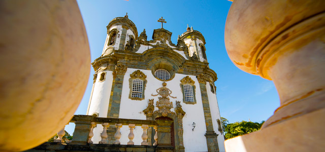 sao-joao-del-rei-igreja-sao-francisco-de-assis-Minas-Gerais-zarpo-magazine