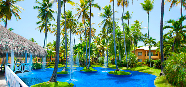 sunscape-resorts-piscina-coqueiros-zarpo-magazine