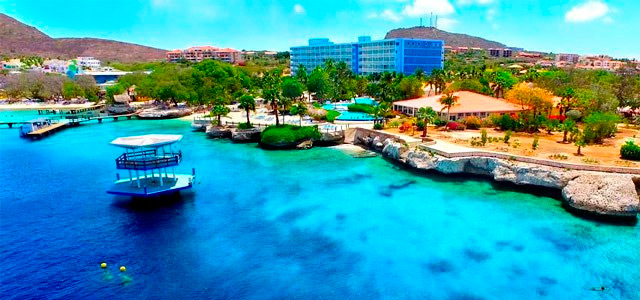 Hilton-Beach-Resort-Curacao-zarpo