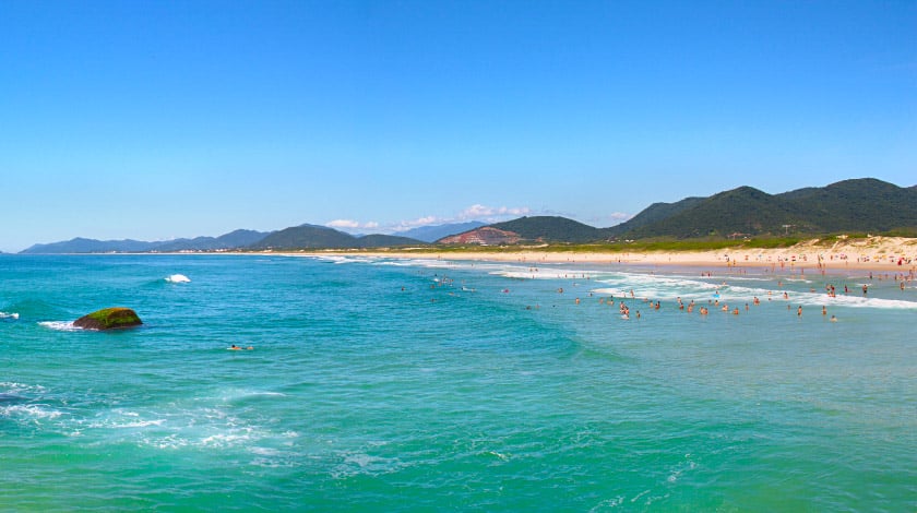 Joaquina - Florianópolis - Praias para surfar no Brasil