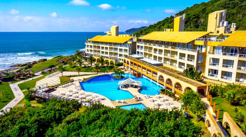 Vista geral para o Costão do Santinho Resort, em Florianópolis, um dos destinos do Summer Sale