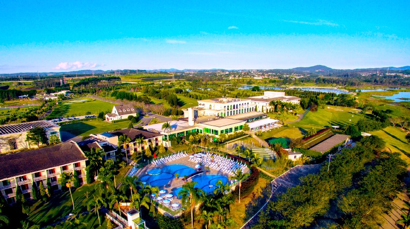 Vista aérea do Club Med Lake Paradise, resort em São Paulo