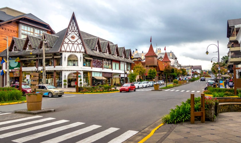 Onde fica Gramado? Confira como chegar à cidade mais famosa da Serra Gaúcha!