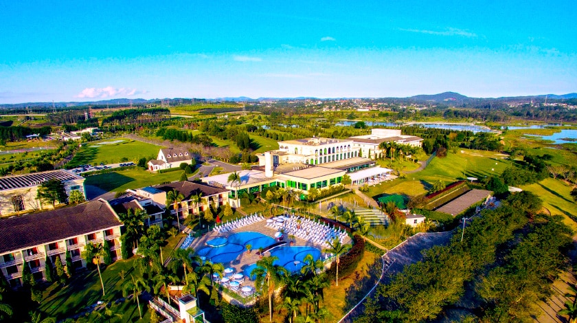Club Med Lake Paradise