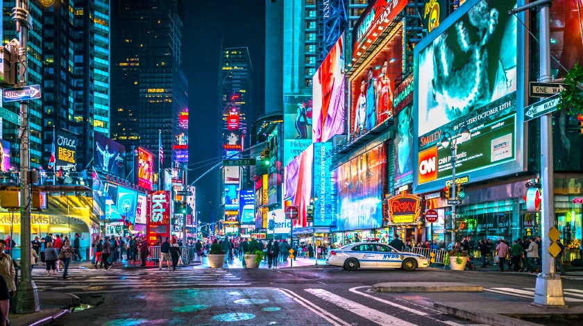 A 5ª Avenida, em Nova York. Viajar em novembro.