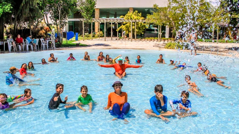 recreação iloa resort all-inclusive; resorts para viajar com bebês