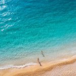 Viagem a dois no Brasil: 5 destinos de praia para momentos românticos