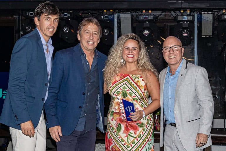 Zarpo recebe Prêmio Club Med 2020 nas categorias Expert e Top Experts equipe magazine zarpo - club meda