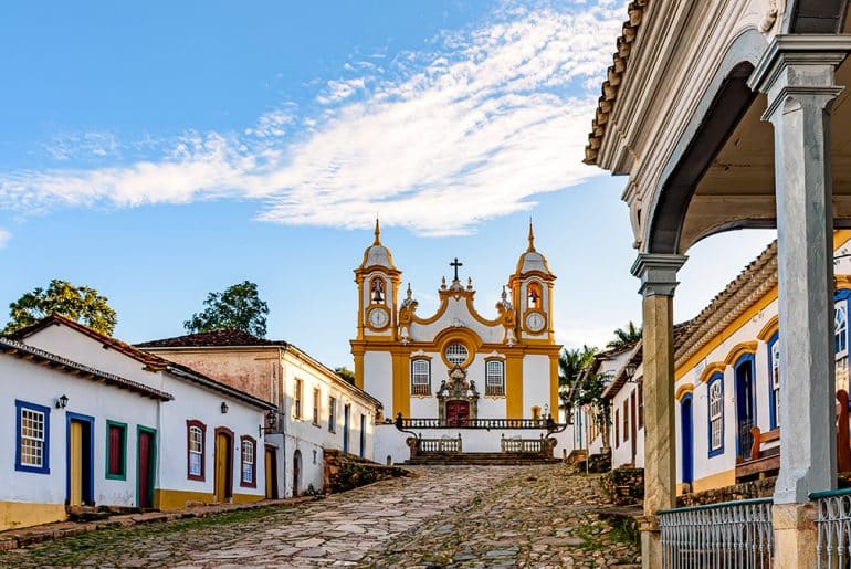 Cidades históricas em Minas Gerais: visite o passado em 5 destinos Faça uma visita ao passado com estas 5 cidades históricas em Minas Gerais.