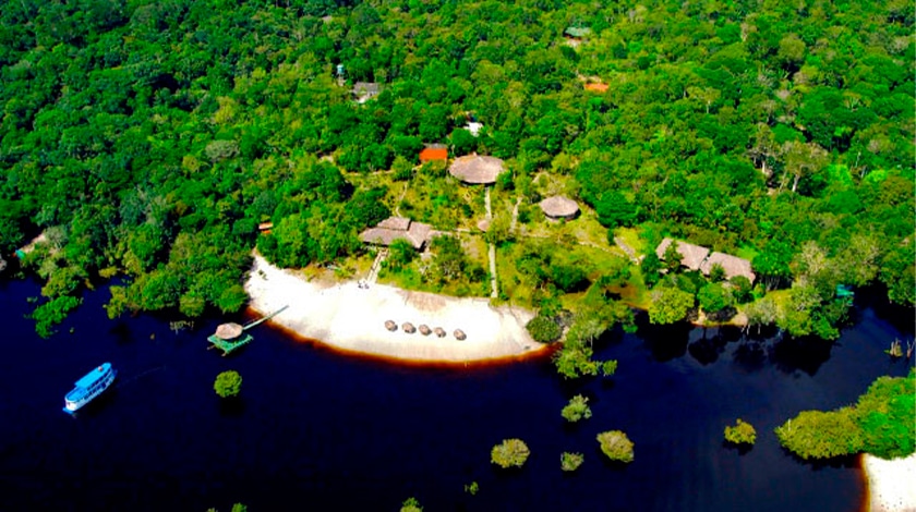 Vista aérea do Amazon Ecopark Jungle.